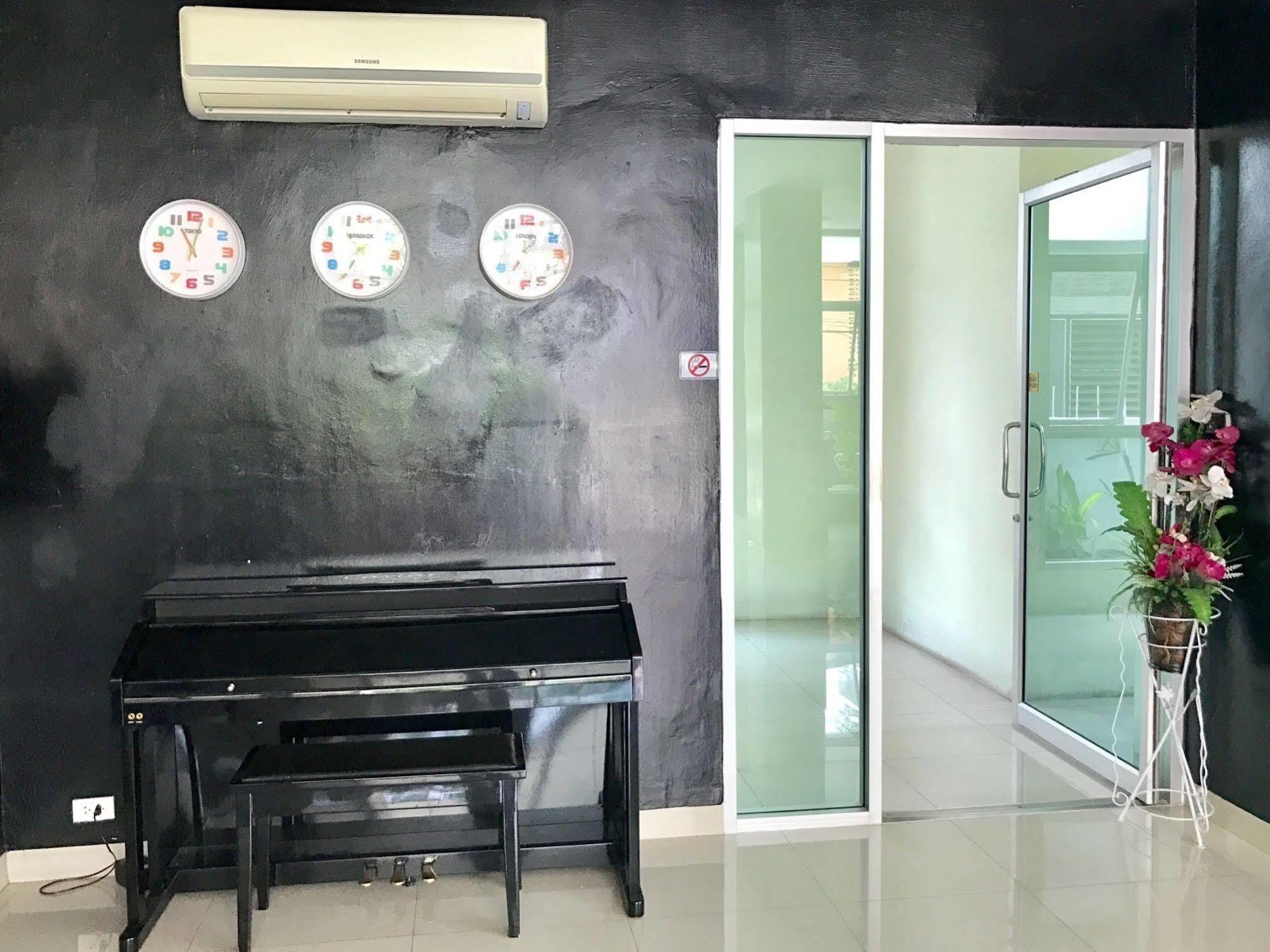 The City At Fifty Bangkok Exterior photo